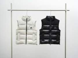 Picture of Moose Knuckles Down Jackets _SKUMooseKnucklesS-2XL26yr2936652
